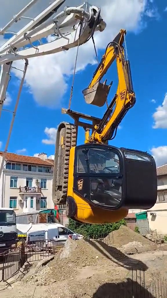 Видео